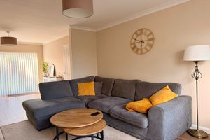 Lounge- click for photo gallery